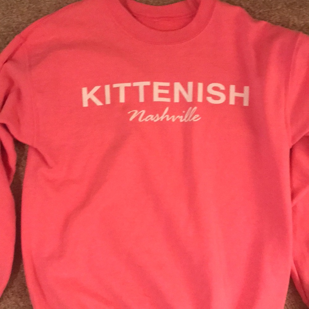 Kittenish hot pink Nashville sweatshirt